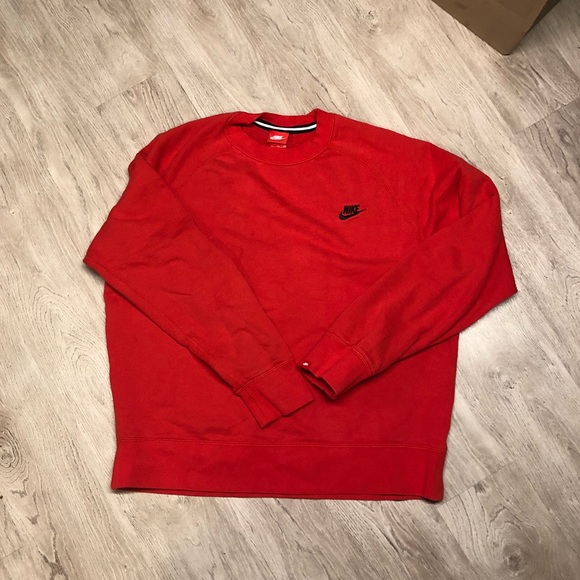 Nike Other - Nike Men’s XL Casual Crew-neck